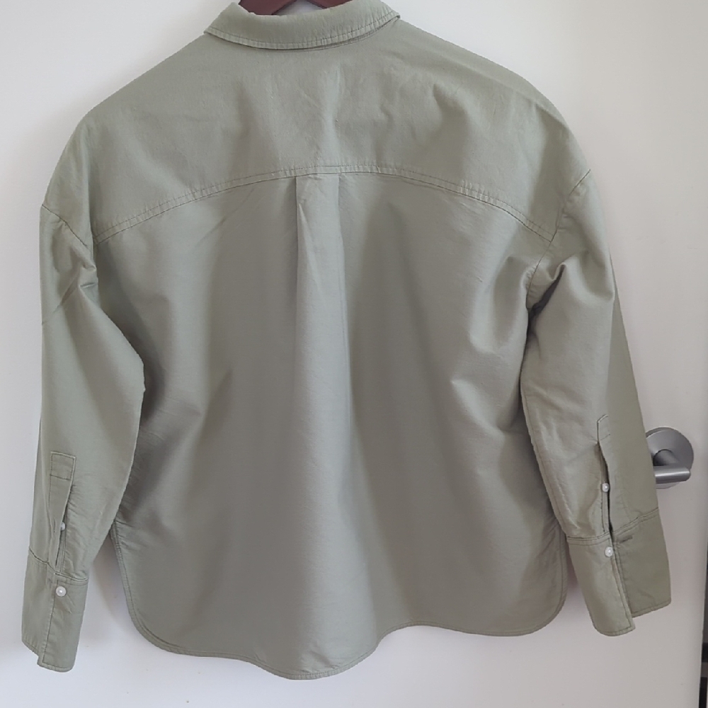 Everlane Women's Sage Button Down Shirt Boxy Cropped - Picture 3 of 4